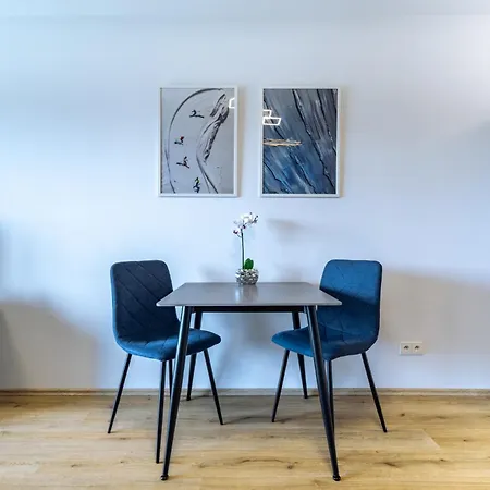 Sapphire Horizon - Parking & Balcony * Bratislava